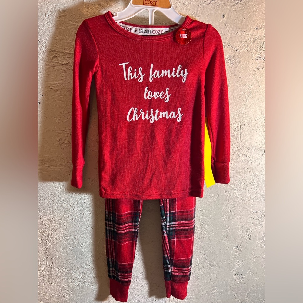 Kids NWT Holiday Christmas Pajama Set red 3T unisex